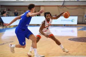 Jucătorul CSM Oradea Sean Barnette va juca din nou la 