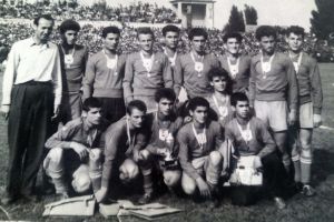 S-a jucat in deschiderea meciului UTA – Steaua: In 1959, IMU Medgidia a castigat finala scolilor profesionale din Romania