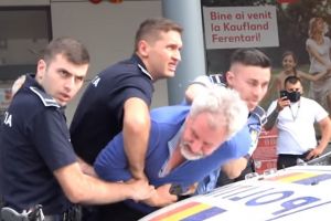 Scandalul termoscanării de la Kaufland: Protagoniştii sunt actori care au jucat în mai multe producţii conspiraţioniste (VIDEO)