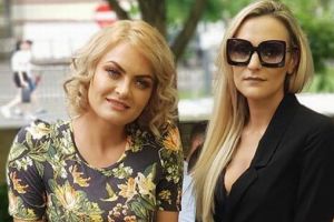 FOTO Două tinere din Botoşani au lansat o nouă modă pentru mirese: masca anti-covid. Ideea le-a făcut celebre în Irlanda