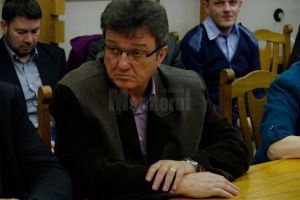 Oficiul de Cadastru Suceava permite accesul publicului în arhivele instituţiei pentru ...