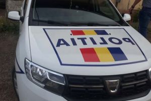 Patru barbati din Bălţeşti, cercetaţi penal pentru zădărnicirea combaterii bolilor