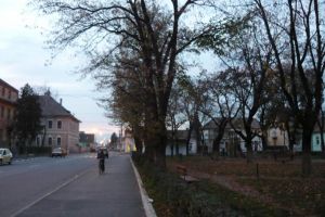 Primăria modernizează parcul din Piaţa Cluj
