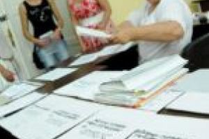 Peste 2.000 de elevi din Caraş-Severin, aşteptaţi să facă pasul spre liceu din această toamnă