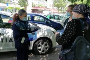 Activitati preventive desfasurate de politisti in Constanta. Despre ce au discutat cu cetatenii (galerie foto)