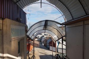 Bazarul Sucevei se redeschide de sâmbătă, după două luni şi jumătate de suspendare a ...