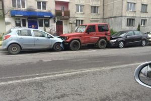 Rupt de beat si fara permis, un barbat din Rugasesti a provocat un accident in Nasaud, apoi a fugit