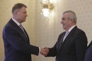 Decizie CNCD. Cât va plăti Tăriceanu pentru că l-a făcut Fuhrer pe Iohannis