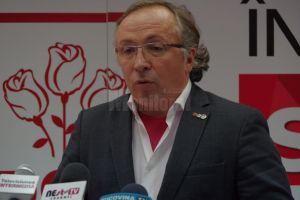 Dan Cuşnir atrage atenţia că substanţele pulverizate în tunelurile de dezinfecţie pot fi ...