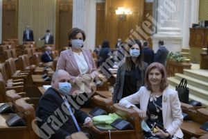 Carmen Holban: “Monica Anisie a creat un haos de nedescris în educaţia naţională”