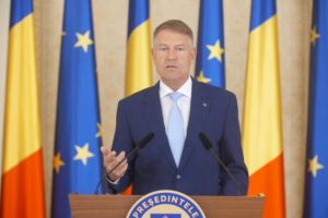 Presedintele Romaniei a sesizat Curtea Constitutionala cu privire la modificarile aduse Titularizarii