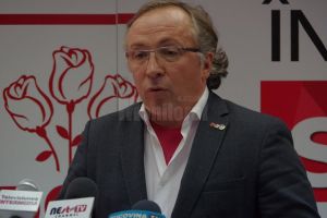 Dan Cuşnir atrage atenţia că substanţele pulverizate în tunelurile de dezinfecţie pot fi ...