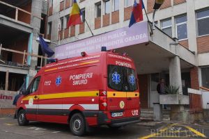 Doi copii din Oradea, de 4 respectiv 5 ani, salvaţi de SMURD după ce s-au intoxicat în casă cu monoxid de carbon