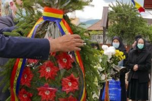 Eroii neamului comemoraţi în oraşele şi comunele mureşene