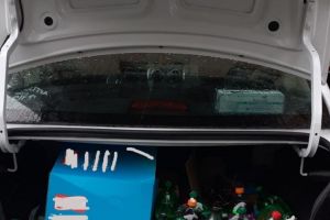 FOTO| Produse alimentare EXPIRATE, în valoare de 600 de lei, CONFISCATE de poliţişti de la o societate comercială din comuna Doştat. Firma a fost şi amendată