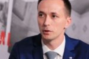 Dilema celor de la PLUS: „Avem specialişti, avem poliţişti, avem comisii, dar cine ajută victimele violenţei domestice?”