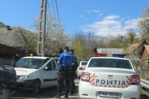 OFICIAL: În Alba, 6 de persoane se află în carantină şi 2.118 izolate la domiciliu. Continuă acţiunile în domeniul ordinii şi siguranţei publice, în contextul prevenirii şi combaterii răspândirii COVID – 19