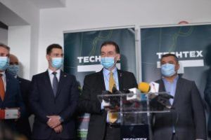 Ludovic Orban: ”Aici, în Târgu Lăpuş, se fabrică măşti foarte bune şi nu numai măşti foarte bune” (VIDEO)