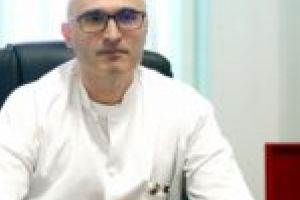 „Dacă ce s-a întâmplat în Italia se întâmpla în România, era măcel!” Managerul Spitalului „Victor Babeş” cere politicienilor să investească în sănătate şi după încheierea pandemiei
