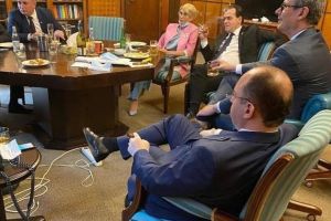 Cine a făcut, de fapt, fotografia bombă cu Orban. S-a aflat acum, nu este Ionel Dancă! Ce mesaj i-a transmis premierului