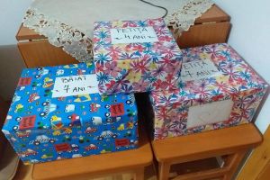 Și tu poţi face un copil să zâmbească! De 1 iunie, mai multe pachete vor ajunge la copilaşii din familii cu situaţii precare, din Botoşani