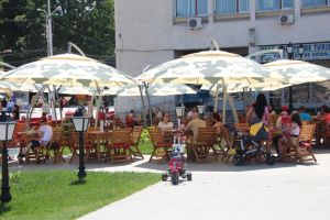 Prefectura Suceava a prezentat măsurile complete pentru protecţia clienţilor teraselor care ...