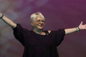 Mirabela Dauer, invitată la Reghin de „Ziua Internaţională a Persoanelor Vârstnice”