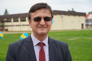 Prof. de informatică Constantin Gălăţan: Tabla de la clasă nu poate fi înlocuită cu niciun instrument online