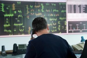 Distribuţie Oltenia testează noi soluţii de automatizare şi monitorizare a reţelei de joasă şi medie tensiune din judeţele Teleorman şi Dolj, în cadrul proiectului internaţional SOGNO