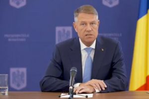 VIDEO Klaus Iohannis de Ziua Copilului – ”Trebuie să facem faţă cu mic cu mare luptei cu virusul”