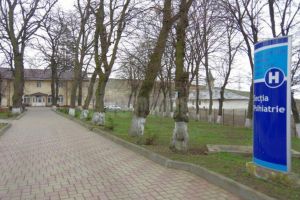 A fugit în chiloţi din Secţia de Neuropsihiatrie de la Burdujeni