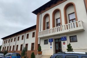 Pentru aproape 7.000 de euro, Primăria Panciu şi-a angajat consultanţă de specialitate pe achiziţii publice