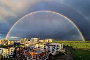 VIDEO FOTO: Imagini spectaculoase la Sibiu – După ploaie, a ieşit curcubeul