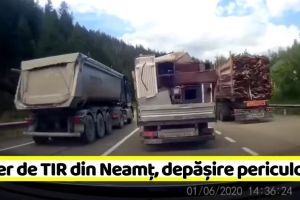 Șofer de TIR din Neamţ, depăşire periculoasă (VIDEO)