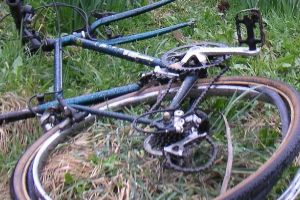 Biciclist accidentat mortal pe raza localităţii Amara