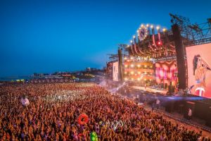 Anunţ la unison – Untold, Neversea şi Electric Castle amână pentru anul viitor ediţiile din 2020