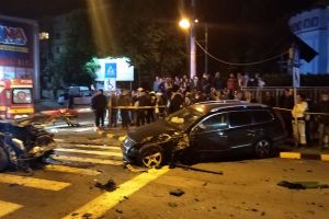 Tânărul care a produs accidentul de pe Bulevard era beat criţă. Ce alcoolemie avea