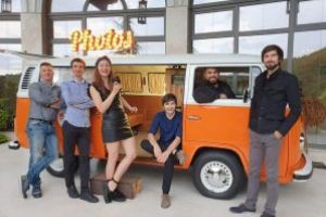 Primul eveniment LIVE in grădina de vară La Tour! Remakers dă tonul pentru băimăreni