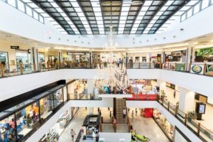 Când se redeschid mall-urile. Ministrul Economiei a făcut anunţul