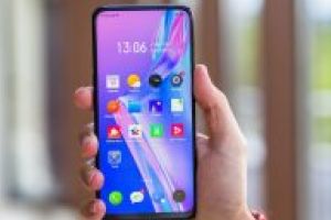 Vânzările de telefoane mobile inteligente au scăzut cu 20,5% în primul trimestru al acestui an