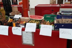 Un vânzător din piaţa Hermes din cartierul Gheorgheni a decis să facă un gest mare pentru nevoiaşi