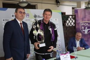 Despărţirea dintre Pero Milosevic şi echipa de handbal a Timişoarei s-a produs în mod oficial. Muntenegreanul nu exclude o revenire pe Bega