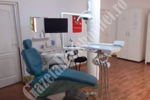 TÂRGOVISTE: Două cabinete stomatologice şcolare s-au redeschis azi. Serviciile sunt gratuite pentru elevii din municipiu
