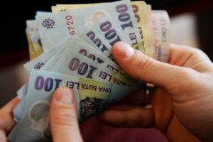 Cele mai mari salarii din Regiunea Centru, în Sibiu; cele mai mici câştiguri, în Covasna