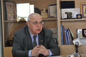 Vasile Bar: Este nevoie de o intervenţie dură a Guvernului în anumite sectoare