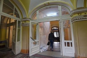 Birou la Curte: Inspectorii Curţii de Conturi se instalează în Primăria Oradea