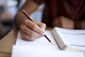 Sesiuni speciale pentru examenele naţionale pentru elevii care nu vor participa la prima sesiune