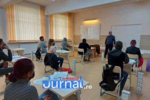 Peste 1.500 de elevi din Vrancea au început deja pregătirea pentru examenele naţionale!