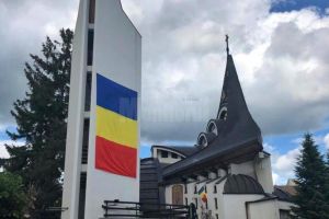 Parohia „Naşterea Maicii Domnului” Suceava marchează 100 de ani de la conferinţa de la ...
