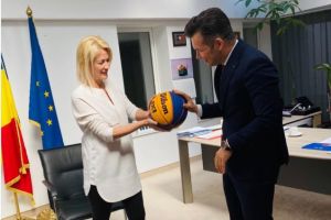 Fostul deputat Maria Grecea, în cabinetul ministrului Tineretului şi Sportului